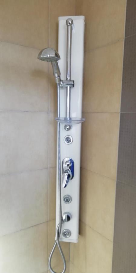 Apartamento Brezza Da Mare Rímini Exterior foto