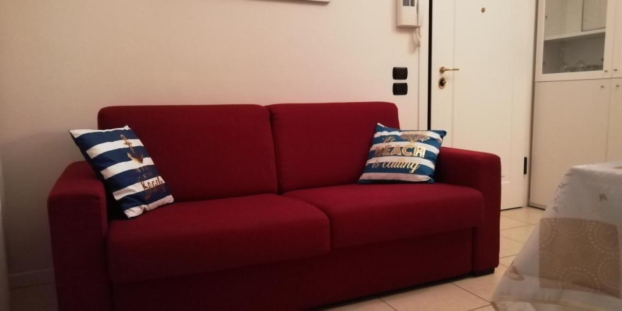 Apartamento Brezza Da Mare Rímini Exterior foto